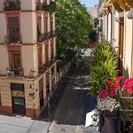 Baja Flat By Invalencia